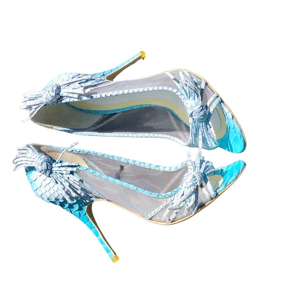 GIVENCHY light blue aqua & white python style high heel open toe with fringe bow - Picture 11 of 16